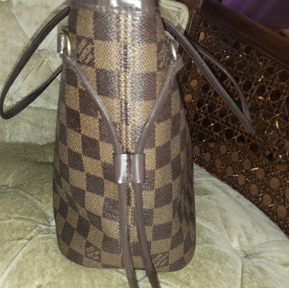 (SOLD)Authtnic Louis Vuitton Damier ebene neverful Pm - Picture 14 of 16
